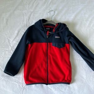 Patagonia boy’s fleece jacket size 4T